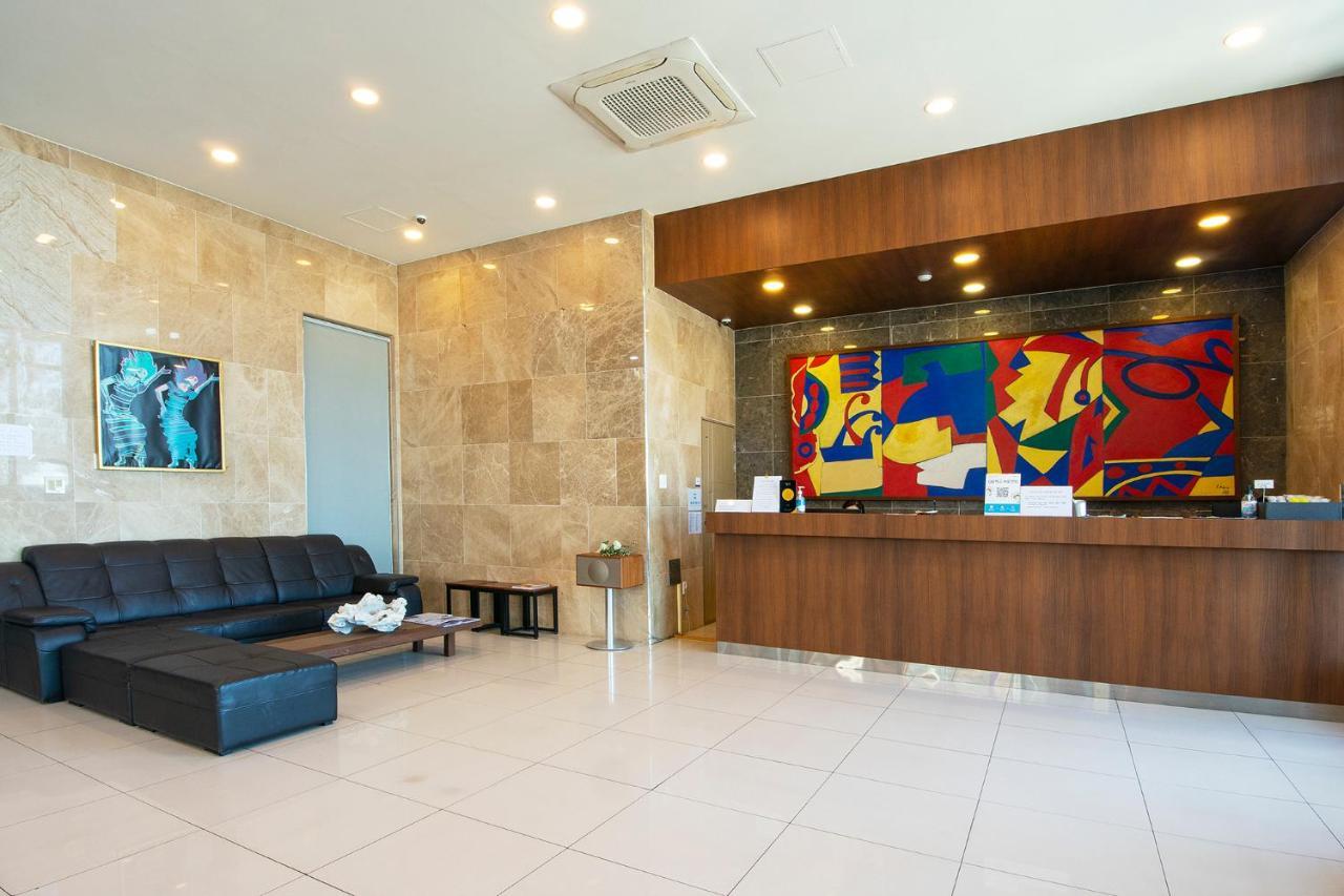 Sims Hotel Jeju Esterno foto